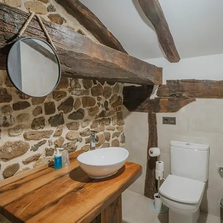 La Casa Del Diezmo De La Montana