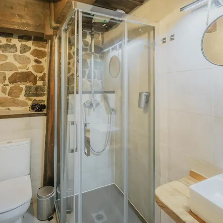 La Casa Del Diezmo De La Montana * Redondo