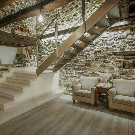 La Casa Del Diezmo De La Montana Country house Redondo