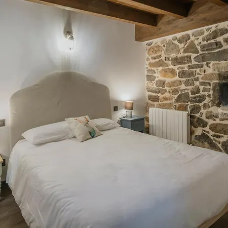 La Casa Del Diezmo De La Montana * Redondo