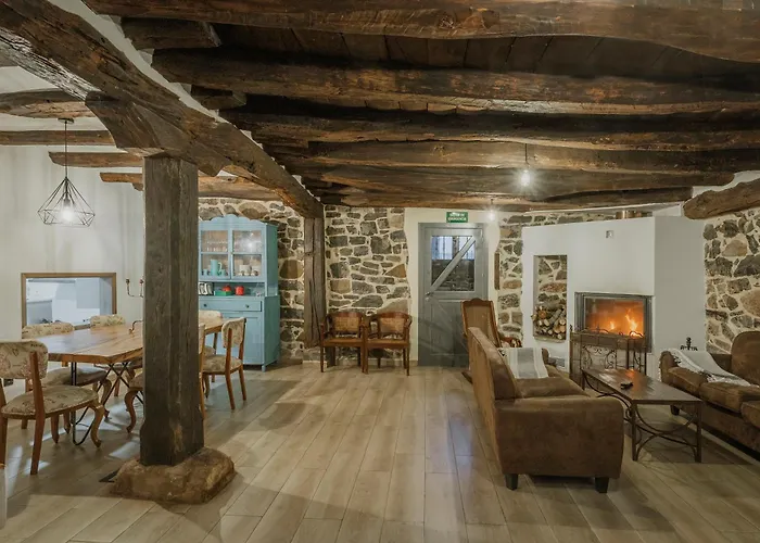 La Casa Del Diezmo De La Montana *