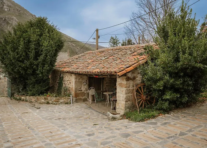 La Casa Del Diezmo De La Montana Casa de Campo Redondo