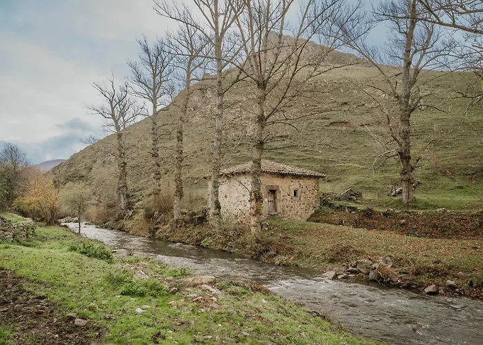 La Casa Del Diezmo De La Montana