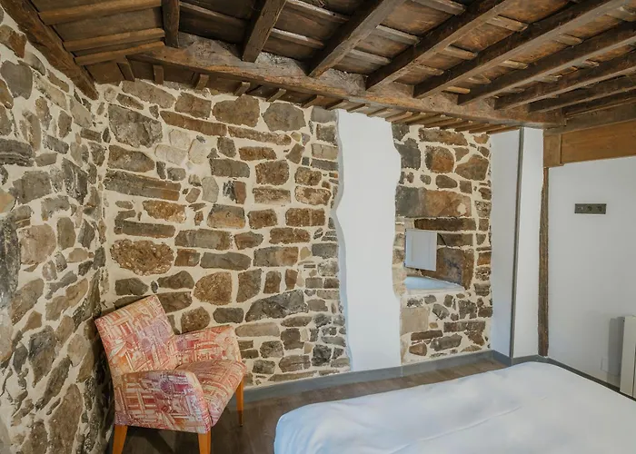 Casa de Campo La Casa Del Diezmo De La Montana Redondo