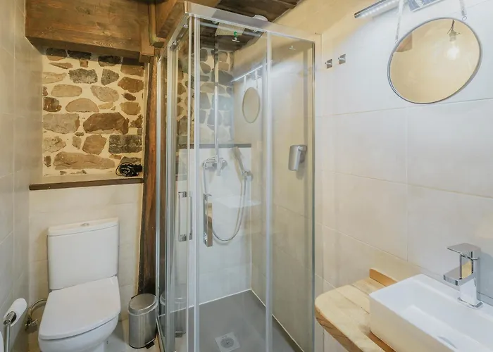 La Casa Del Diezmo De La Montana * Redondo