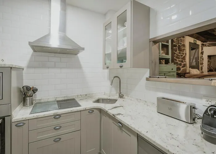 La Casa Del Diezmo De La Montana * Redondo