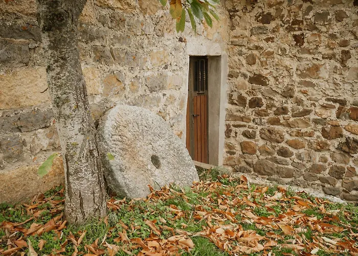 Casa de Campo La Casa Del Diezmo De La Montana Redondo